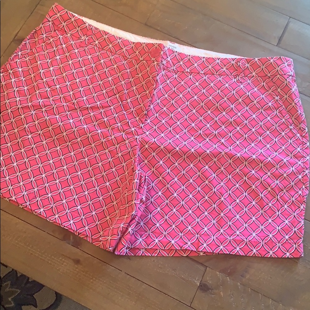 Ladies plus size crown and ivy shorts